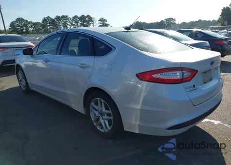 2015 Ford Fusion Se z USA, uszkodzony, nr VIN 3FA6P0HD9FR168831